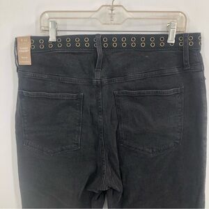 Madewell. Women’s black jeans with metal grommet waste Classic straight W 33‎
